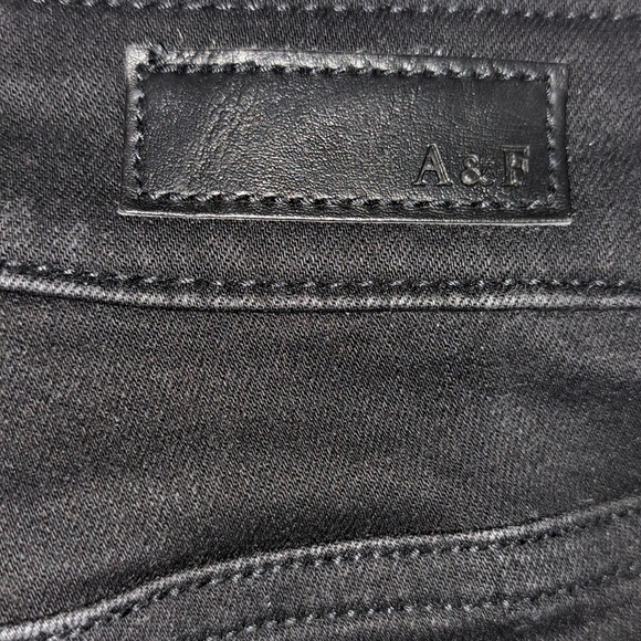 Abercrombie & Fitch Simone Distress  Classic Black Women's Jeans Size 4 - Picture 4 of 6
